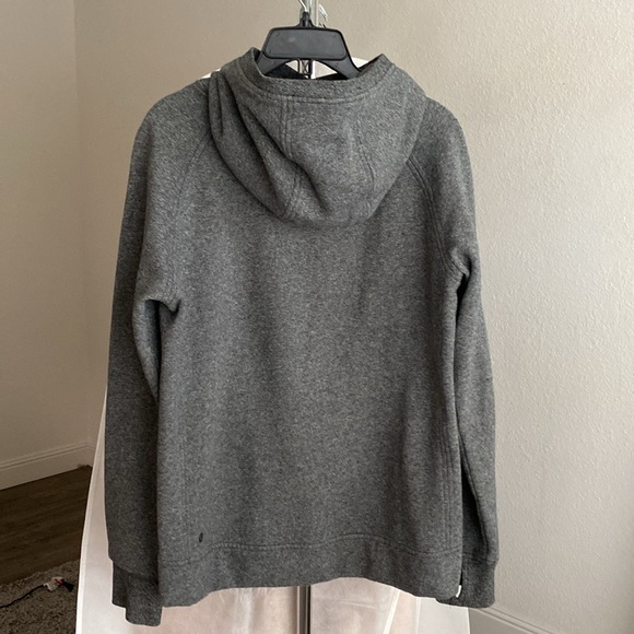 Lululemon Scuba Hoodie - Picture 5 of 8
